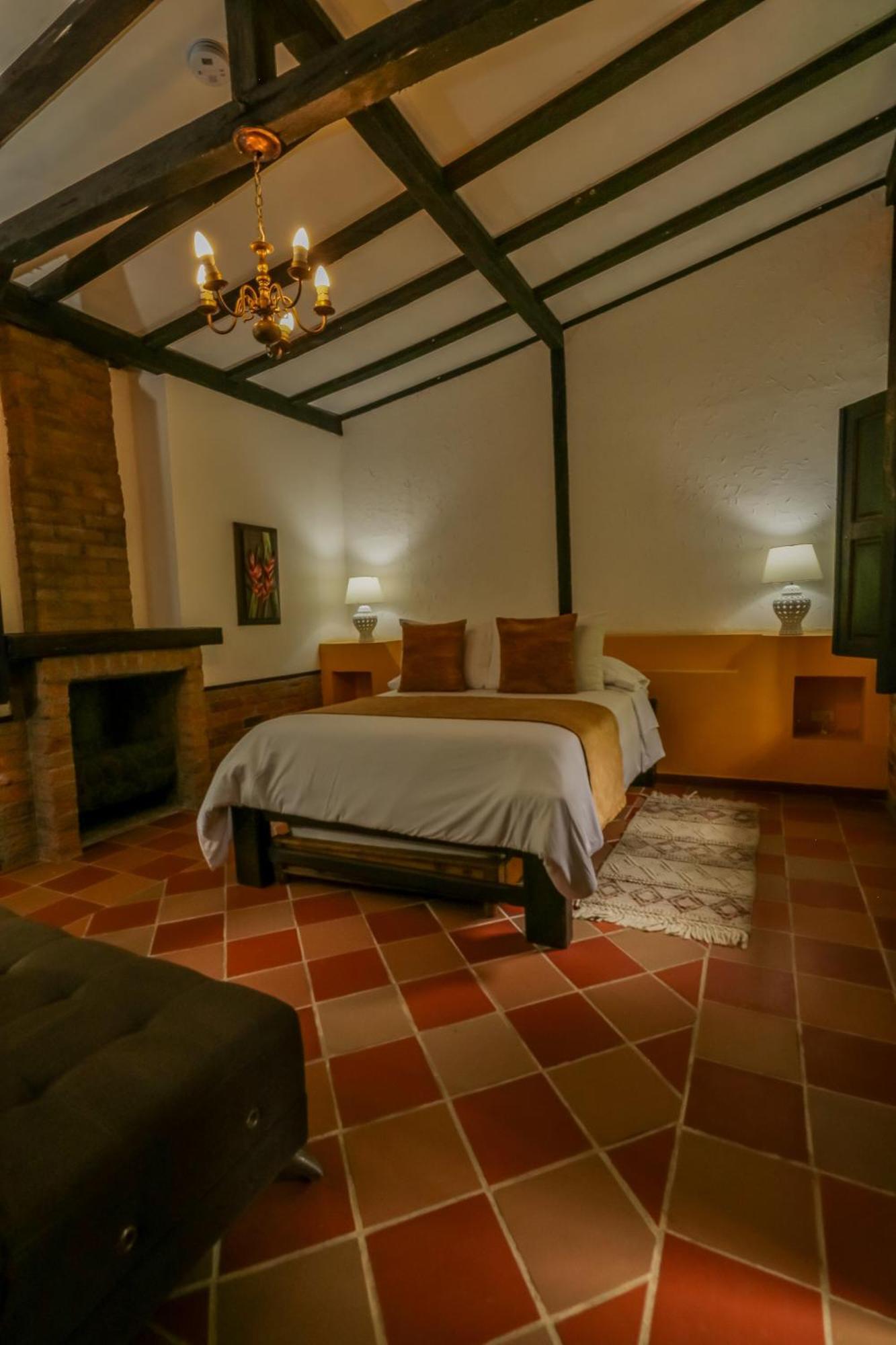 Hotel Visperas Santa Rosa de Cabal Bagian luar foto