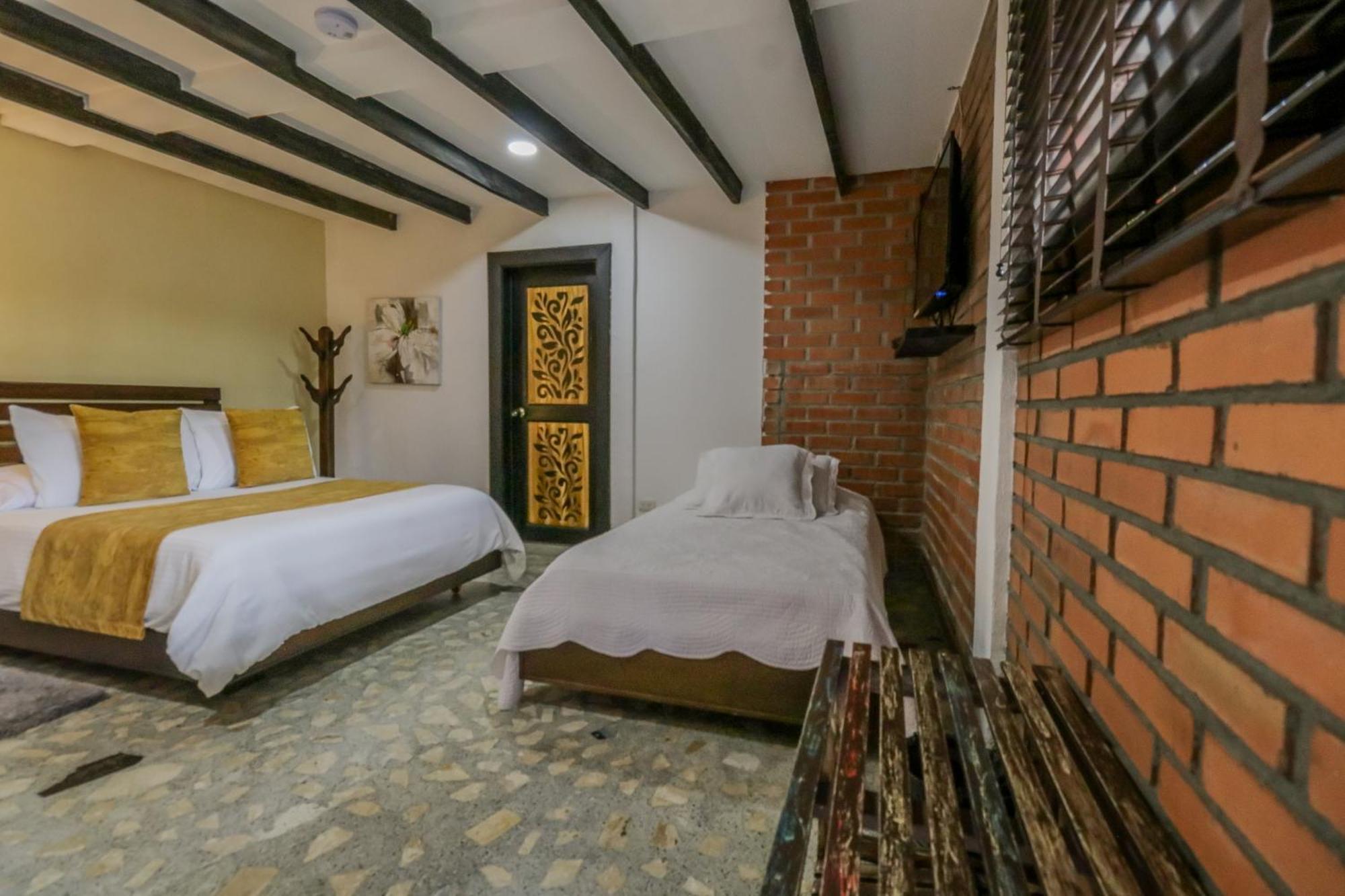 Hotel Visperas Santa Rosa de Cabal Bagian luar foto