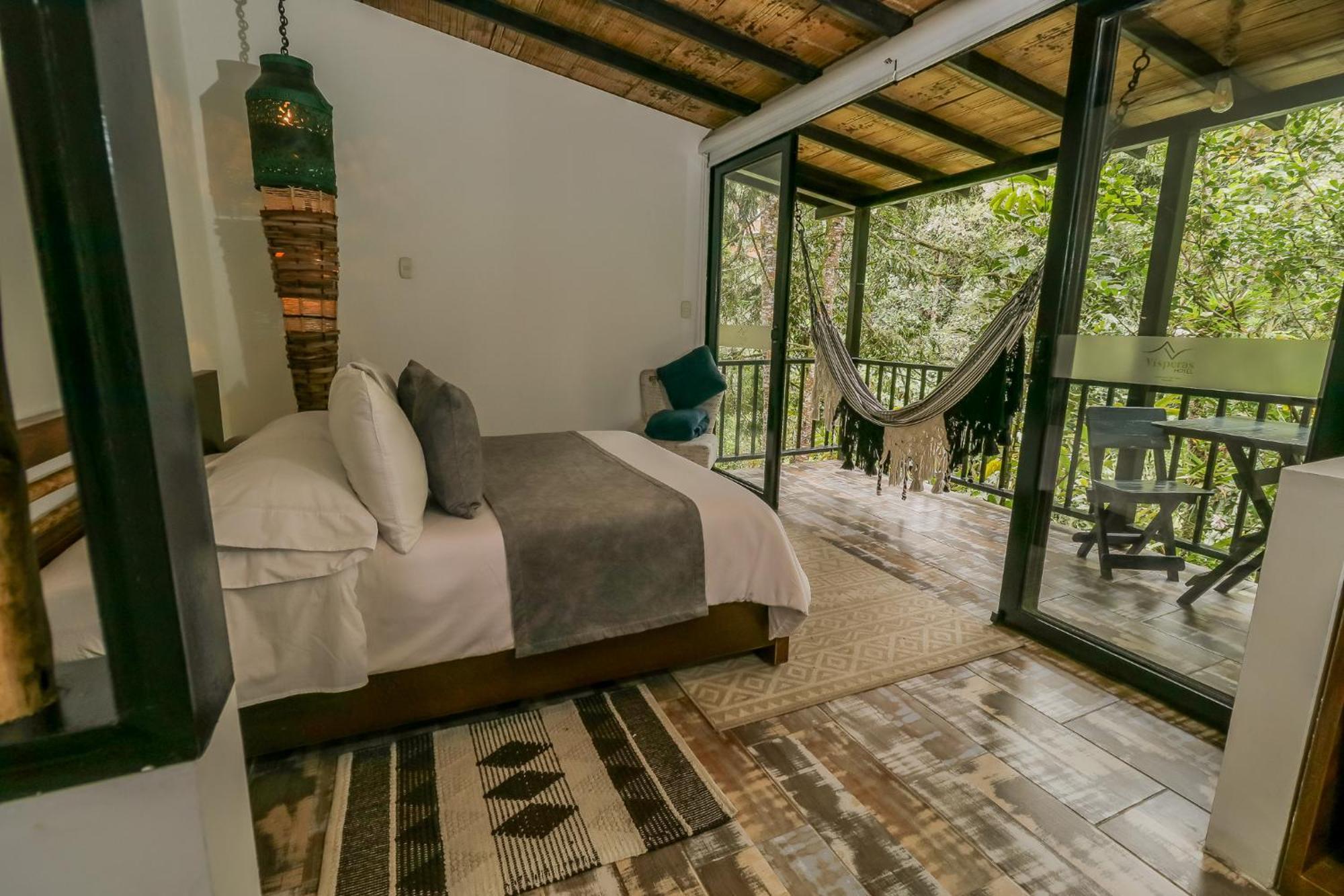 Hotel Visperas Santa Rosa de Cabal Ruang foto